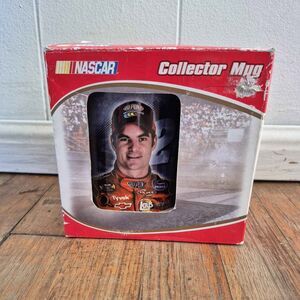 NASCAR Jeff Gordon #24 DuPont Motorsports Stoneware Collector Mug w/ Box